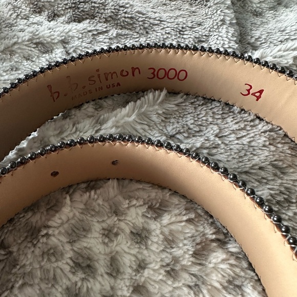 B.b Simons Belts Men’s 34 - Picture 9 of 9